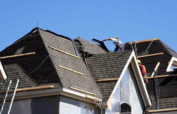 Roofer in McKinney, TX